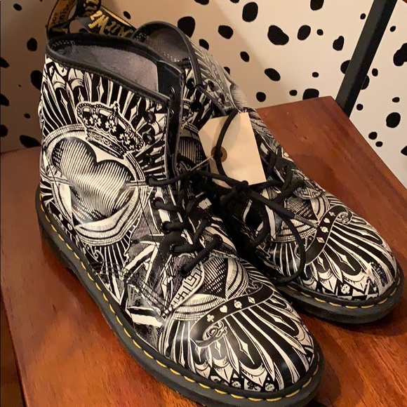 patterned dr martens